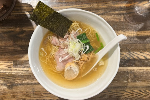 ラーメンチキュウ塩ラーメン