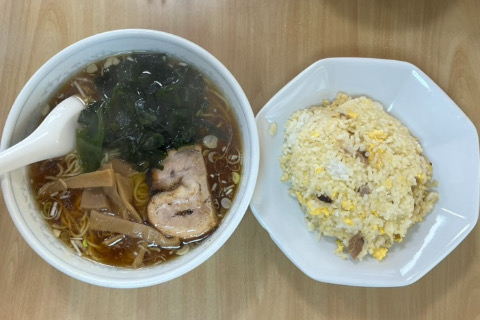 中華料理やまだラーメンセットチャーハン