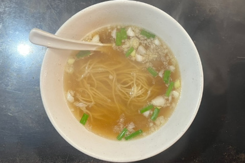 13湯麺トンミン