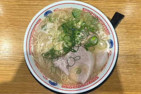 そらのいろ麹町本舗豚骨ラーメン