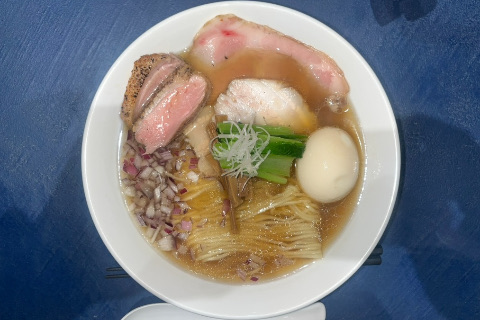 Ramen金碧醤油ラーメンノーブル
