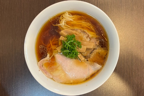 とものもと醤油らーめん